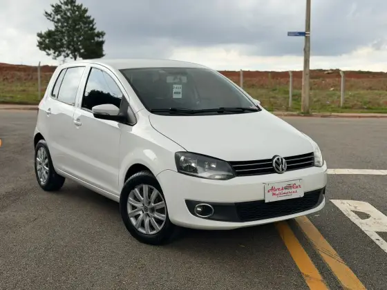VOLKSWAGEN FOX 1.0 MI 8V FLEX 4P MANUAL VOLKSWAGEN FOX 1.0 MI 8V FLEX 4P MANUAL