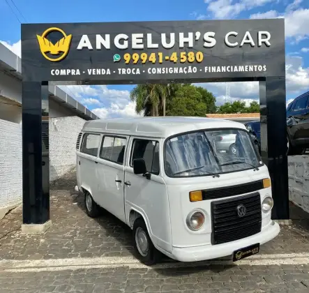 VOLKSWAGEN KOMBI 1.4 MI FURGÃO 8V FLEX 3P MANUAL