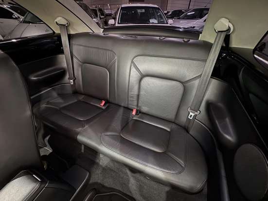 VOLKSWAGEN-NEW BEETLE-2009