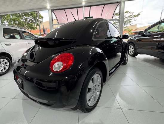 VOLKSWAGEN-NEW BEETLE-2009
