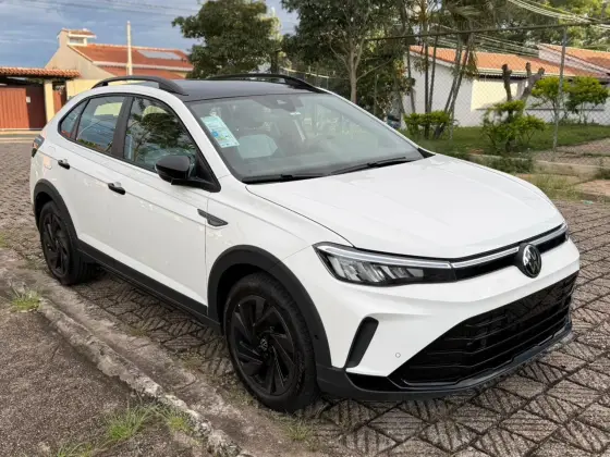 VOLKSWAGEN NIVUS 1.0 200 TSI TOTAL FLEX HIGHLINE AUTOMÁTICO