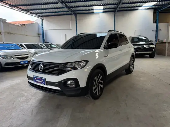 VOLKSWAGEN T-CROSS 1.0 200 TSI TOTAL FLEX AUTOMÁTICO VOLKSWAGEN T-CROSS 1.0 200 TSI TOTAL FLEX AUTOMÁTICO