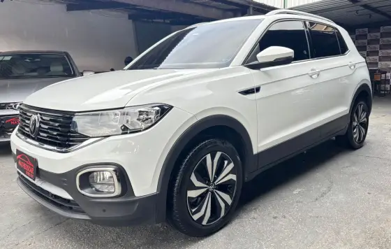 VOLKSWAGEN T-CROSS 1.4 250 TSI TOTAL FLEX HIGHLINE AUTOMÁTICO