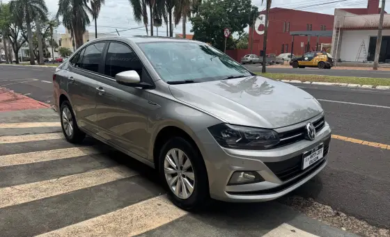 VOLKSWAGEN VIRTUS 1.0 200 TSI COMFORTLINE AUTOMÁTICO
