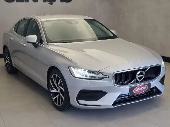 VOLVO S60 2.0 T4 MOMENTUM GASOLINA 4P AUTOMÁTICO