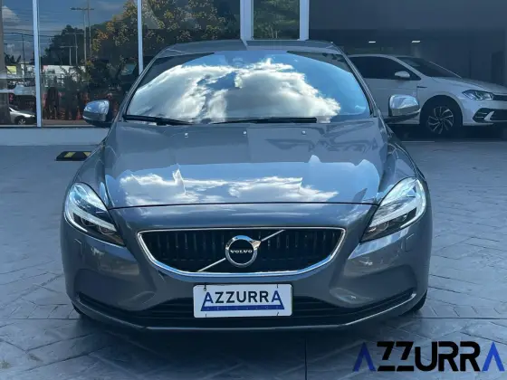 VOLVO V40 2.0 T4 MOMENTUM GASOLINA 4P AUTOMÁTICO