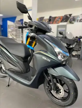 YAMAHA-FLUO 125 HYBRID CONNECTED ABS-2026