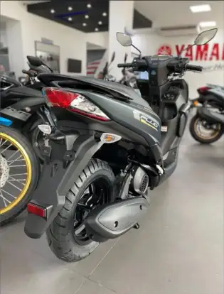 YAMAHA-FLUO 125 HYBRID CONNECTED ABS-2026