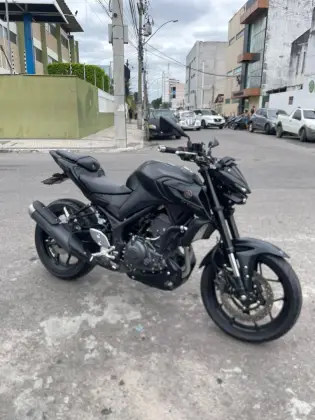 YAMAHA MT-03 CONNECTED ABS 