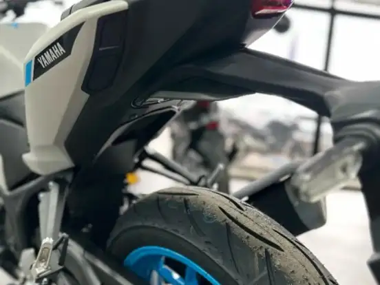 YAMAHA-MT-03 CONNECTED ABS YAMAHA-MT-03 CONNECTED ABS-2025