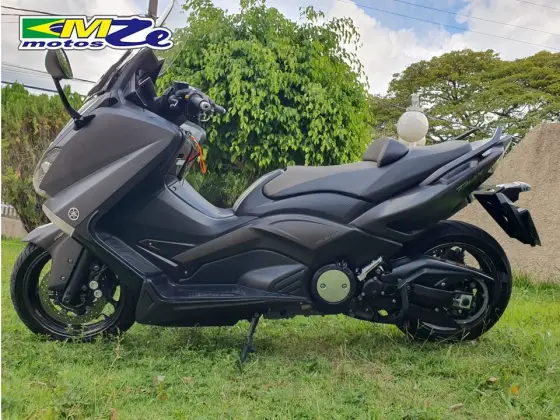 YAMAHA TMAX 
