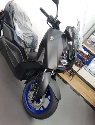 YAMAHA-XMAX 300 CONNECTED ABS YAMAHA-XMAX 300 CONNECTED ABS-2026