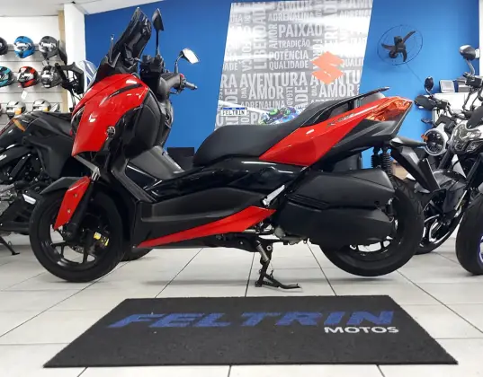 YAMAHA XMAX ABS 