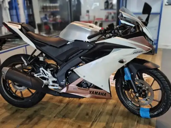 YAMAHA-YZF R15 YAMAHA-YZF R15-2026
