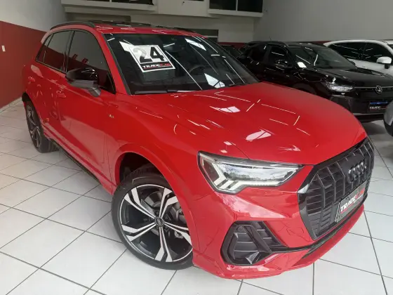 AUDI Q3 2.0 40 TFSI GASOLINA PERFORMANCE BLACK PLUS QUATTRO TIPTRONIC