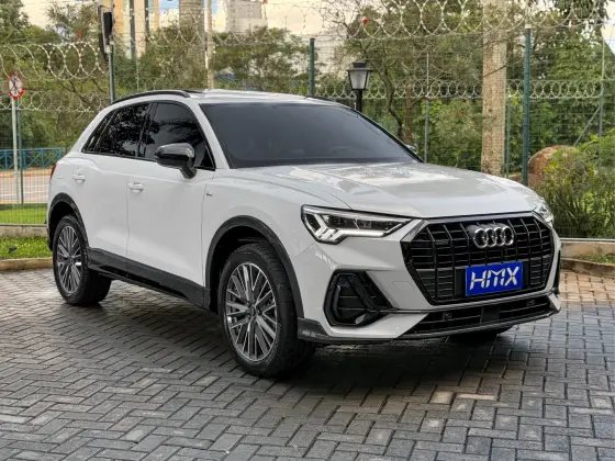 AUDI Q3 2.0 40 TFSI GASOLINA PERFORMANCE BLACK QUATTRO TIPTRONIC AUDI Q3 2.0 40 TFSI GASOLINA PERFORMANCE BLACK QUATTRO TIPTRONIC