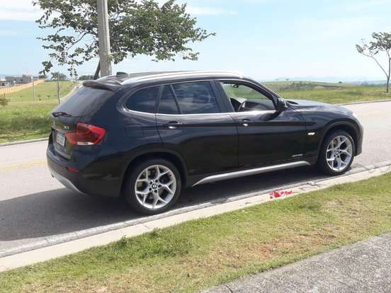 BMW-X1-3.0 28I 4X4 24V GASOLINA 4P AUTOMÁTICO BMW-X1-2011