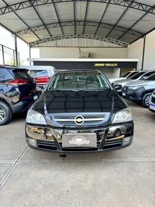 CHEVROLET ASTRA 2.0 MPFI ADVANTAGE 8V FLEX 4P MANUAL CHEVROLET ASTRA 2.0 MPFI ADVANTAGE 8V FLEX 4P MANUAL
