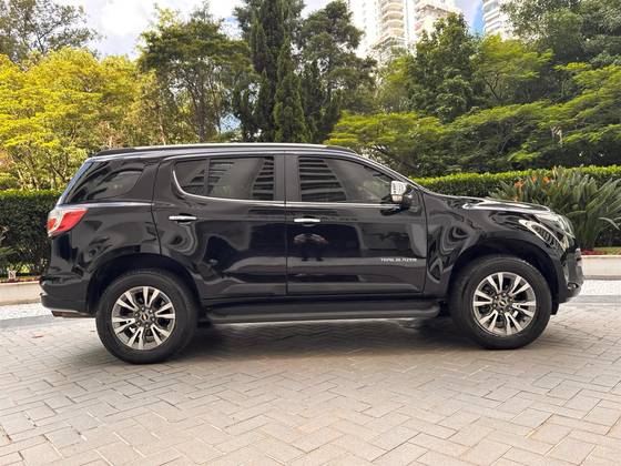 CHEVROLET TRAILBLAZER 3.6 LTZ 4X4 V6 GASOLINA 4P AUTOMÁTICO