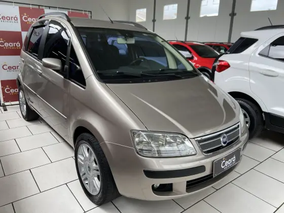 FIAT IDEA 1.4 MPI ELX 8V FLEX 4P MANUAL FIAT IDEA 1.4 MPI ELX 8V FLEX 4P MANUAL