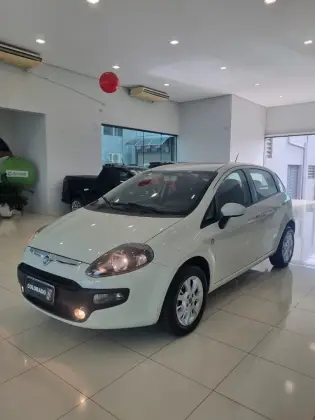 FIAT PUNTO 1.4 ATTRACTIVE 8V FLEX 4P MANUAL