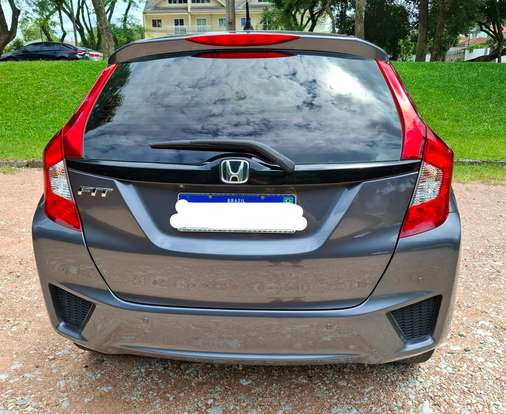 HONDA-FIT-2016