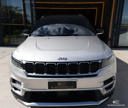 JEEP COMMANDER 1.3 T270 TURBO FLEX LIMITED AT6 JEEP COMMANDER 1.3 T270 TURBO FLEX LIMITED AT6