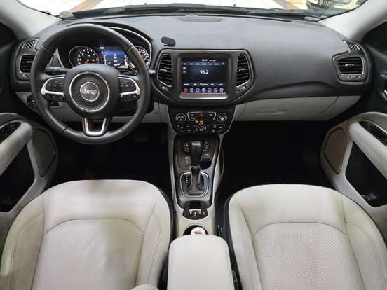 JEEP-COMPASS-2020