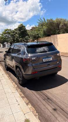 JEEP-COMPASS-2022