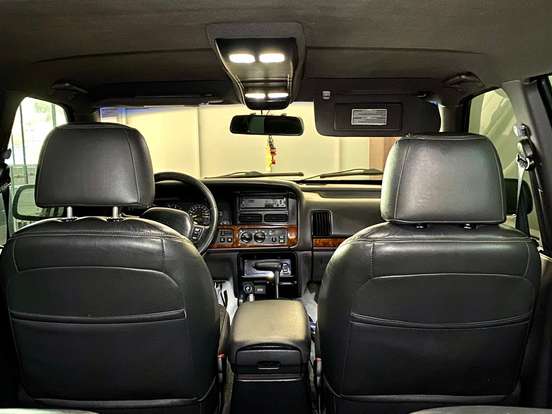 JEEP-GRAND CHEROKEE-5.2 LIMITED 4X4 V8 16V GASOLINA 4P AUTOMÁTICO JEEP-GRAND CHEROKEE-1998