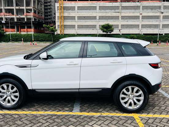 LAND ROVER-RANGE ROVER EVOQUE-2.0 SE 4WD 16V GASOLINA 4P AUTOMÁTICO LAND ROVER-RANGE ROVER EVOQUE-2016