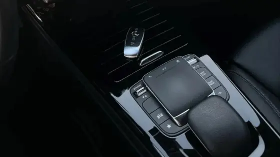 MERCEDES-BENZ A 200 1.3 CGI GASOLINA STYLE SEDAN 7G-DCT