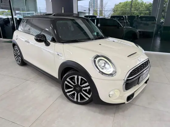 MINI COOPER 2.0 16V TWINPOWER GASOLINA JOHN COOPER WORKS 2P STEPTRONIC