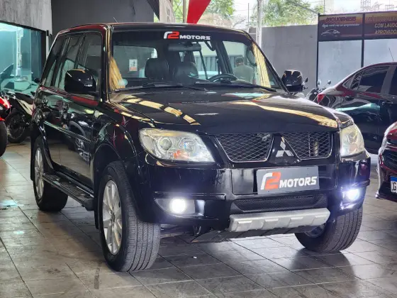 MITSUBISHI PAJERO TR4 2.0 4X4 16V 140CV FLEX 4P AUTOMÁTICO