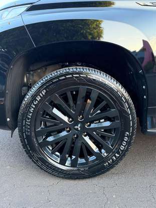 MITSUBISHI-PAJERO SPORT-2024