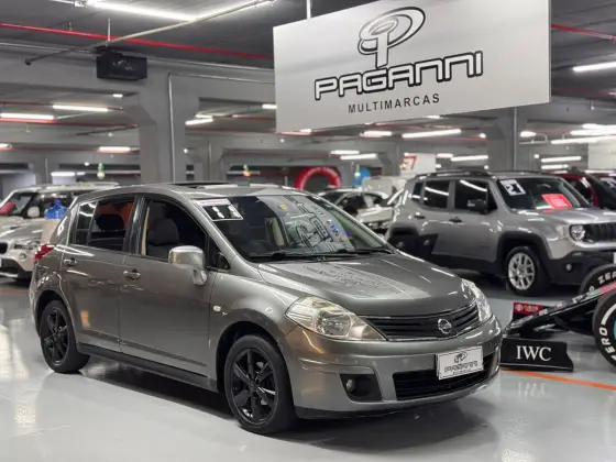 NISSAN TIIDA 1.8 SL 16V FLEX 4P AUTOMÁTICO NISSAN TIIDA 1.8 SL 16V FLEX 4P AUTOMÁTICO