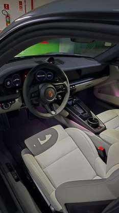PORSCHE-911-2024