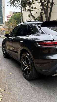 PORSCHE-MACAN-2021