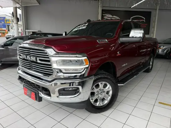 RAM 3500 6.7 I6 TURBO DIESEL LARAMIE CD 4X4 AUTOMÁTICO