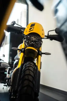 TRIUMPH SCRAMBLER 400 XC 
