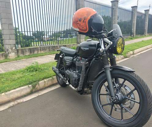 TRIUMPH-STREET TWIN-2017