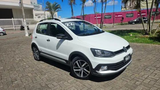 VOLKSWAGEN FOX 1.6 MSI TOTAL FLEX XTREME 4P MANUAL VOLKSWAGEN FOX 1.6 MSI TOTAL FLEX XTREME 4P MANUAL