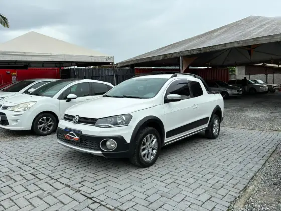 VOLKSWAGEN SAVEIRO 1.6 CROSS CD 16V FLEX 2P MANUAL