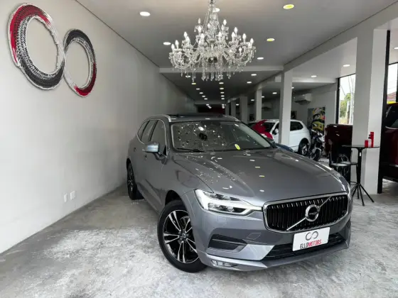 VOLVO XC60 2.0 T5 GASOLINA MOMENTUM AWD GEARTRONIC