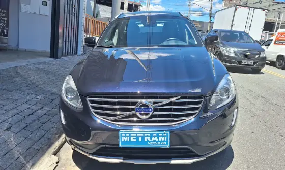 VOLVO XC60 2.0 T5 KINETIC GASOLINA 4P AUTOMÁTICO