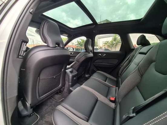 VOLVO-XC60-2.0 T8 HYBRID R-DESIGN AWD GEARTRONIC VOLVO-XC60-2021
