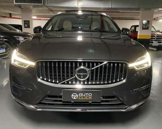 VOLVO-XC60-2023
