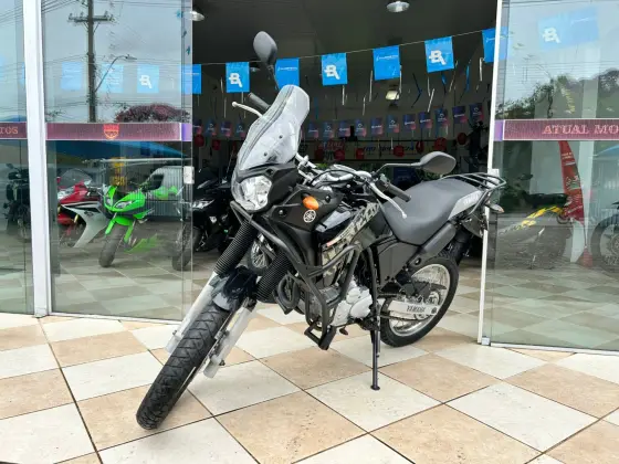 YAMAHA XTZ 250 TÉNÉRÉ YAMAHA XTZ 250 TÉNÉRÉ