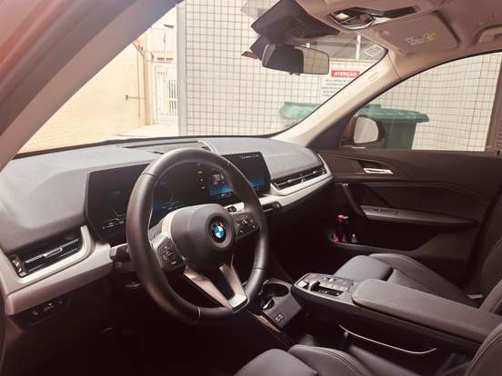 BMW-X1-2023