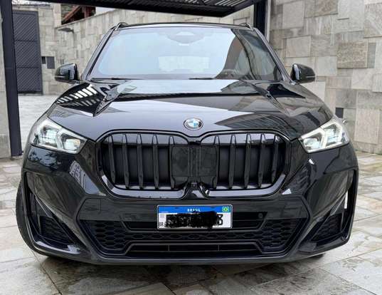 BMW-X1-2024